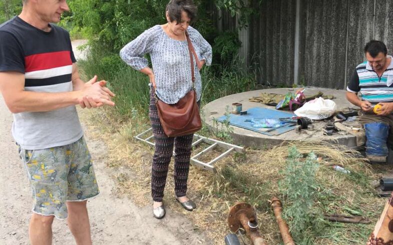 Ремонт в колодце питьевой воды на Роднике