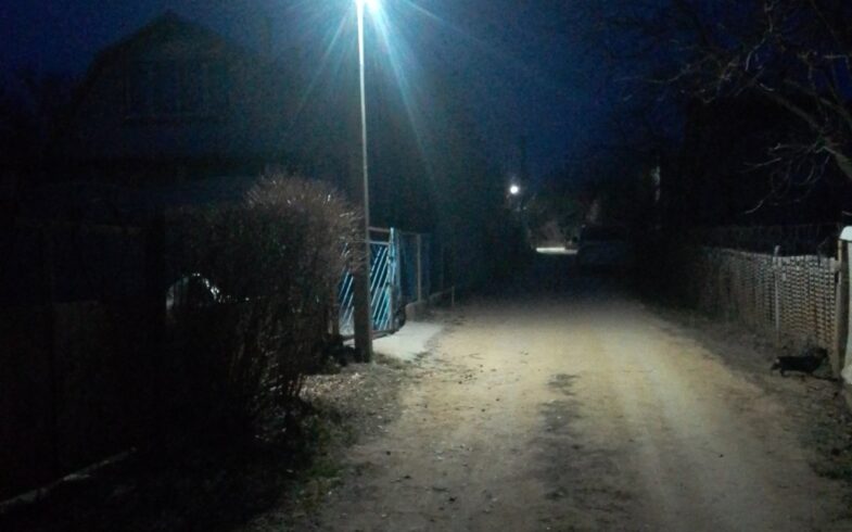 Установка освещения на улицах